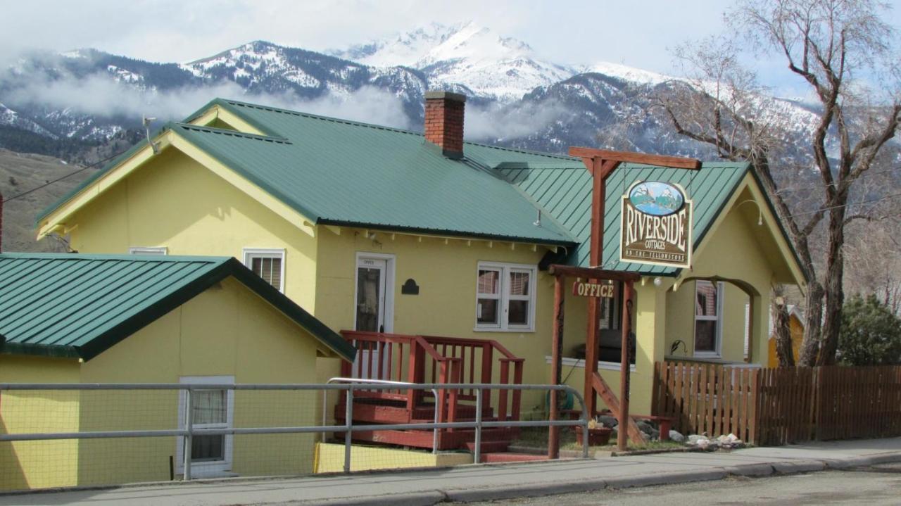 Yellowstone Riverside Cottages Gardiner Extérieur photo