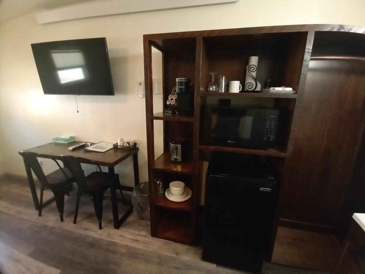 Yellowstone Riverside Cottages Gardiner Extérieur photo